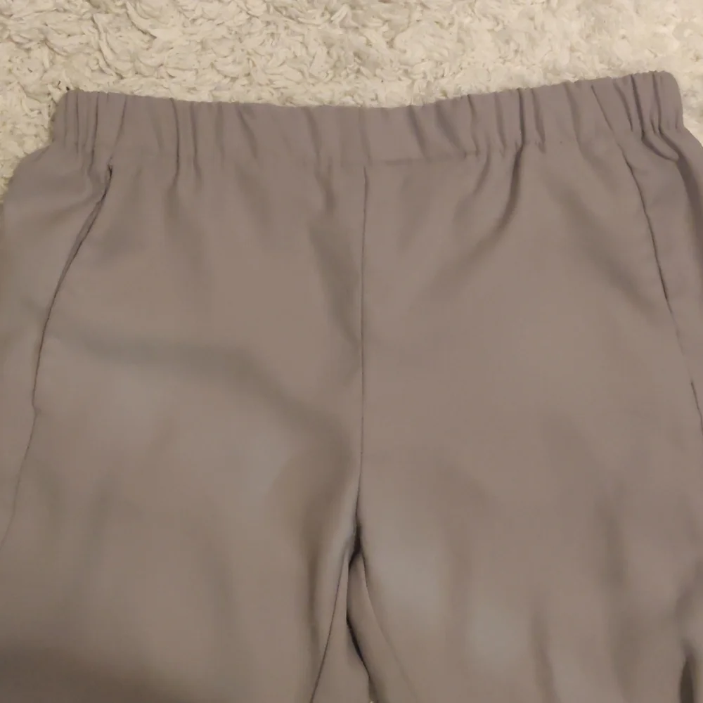 pants - Picture 3 of 4